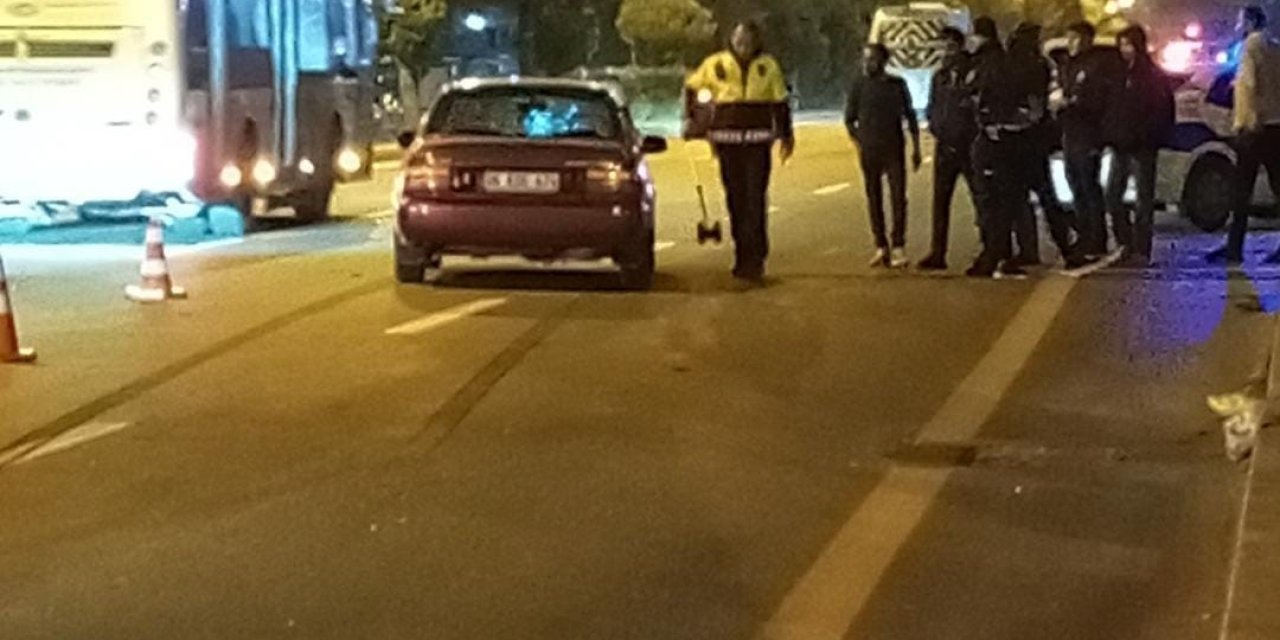 Ankara’da karşıdan karşıya geçerken aracın çarptığı yaya yaralandı