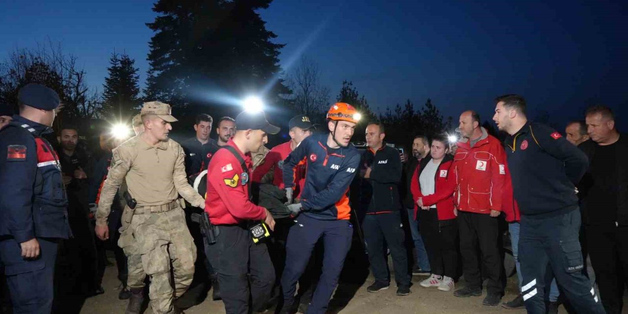Anne ve oğlunun cenazeleri, Adli Tıp Kurumu’na gönderildi