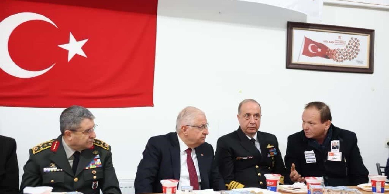 Bakan Güler’den şehit ailelerine ziyaret