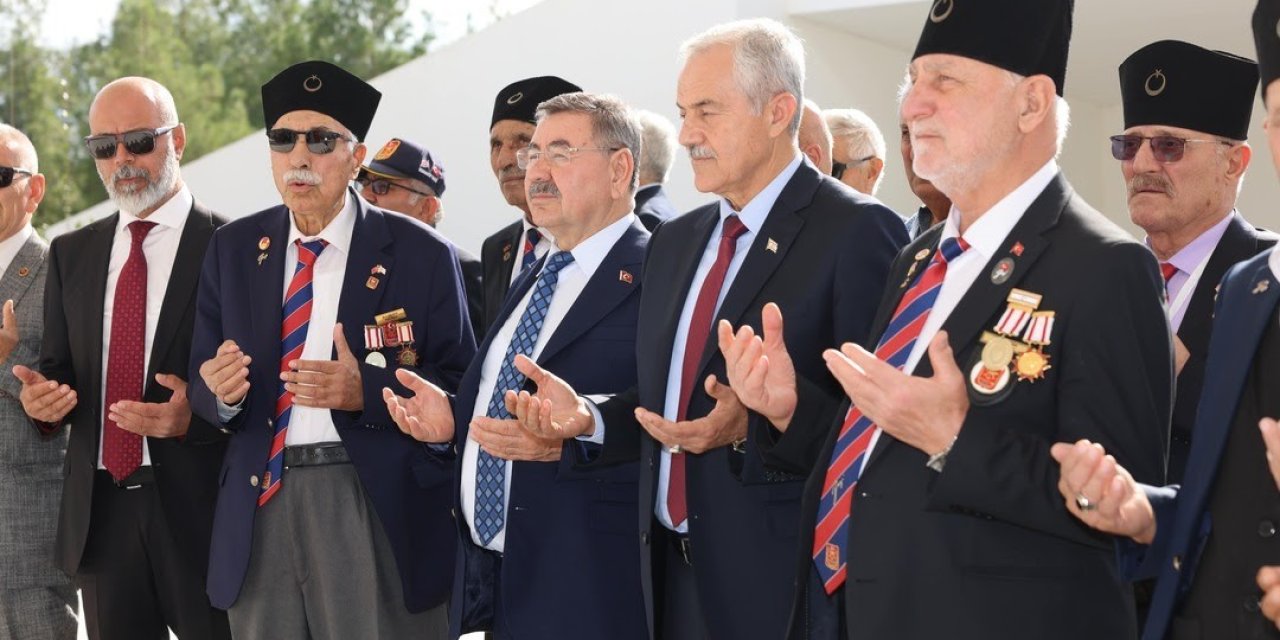 Gölbaşı Belediye Başkanı Odabaşı, ilçedeki gazilerle KKTC’nin 42. yıl kutlamasına katıldı