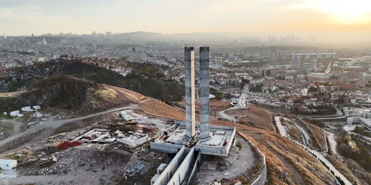 Ankara Hıdırlıktepe’de milyarlık anıt çürümeye terk edildi