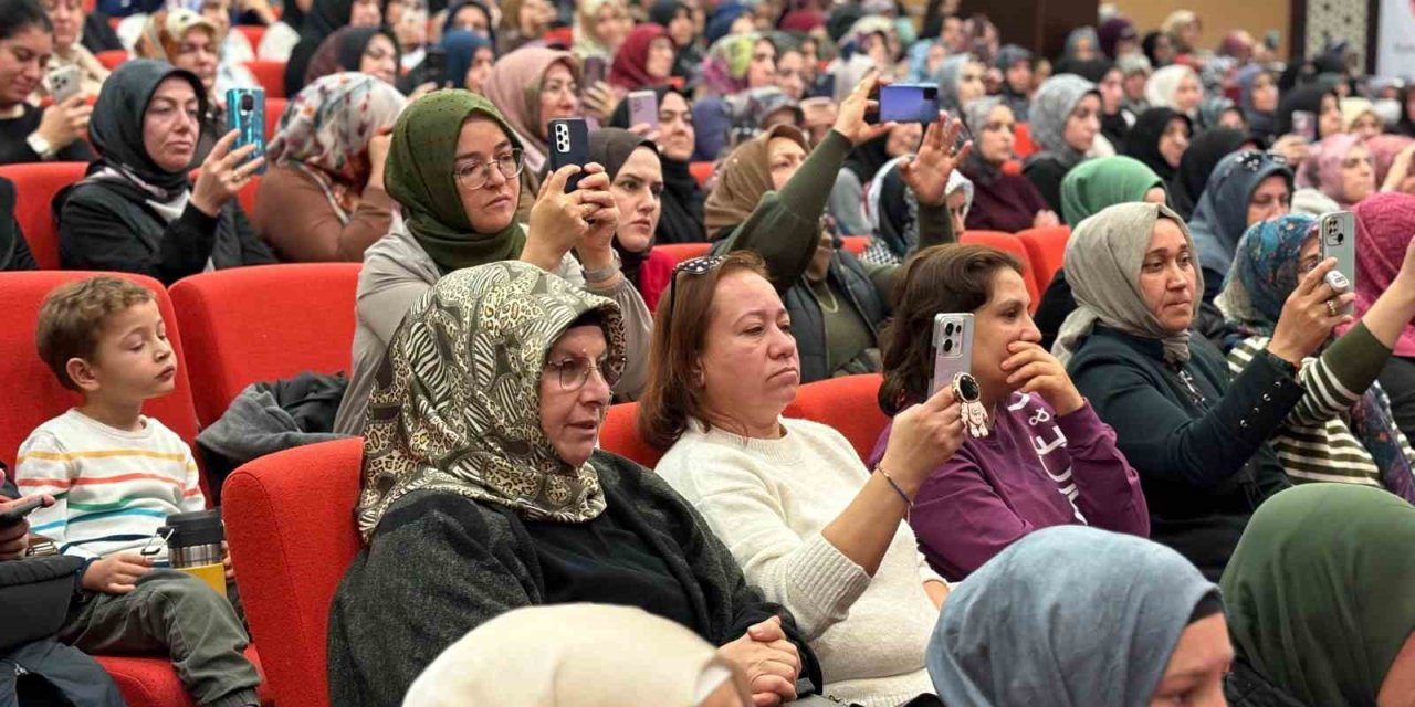 Sincan Belediyesi’nden kadınlara özel ‘Kadın Kadına Aile Sohbetleri’ programı