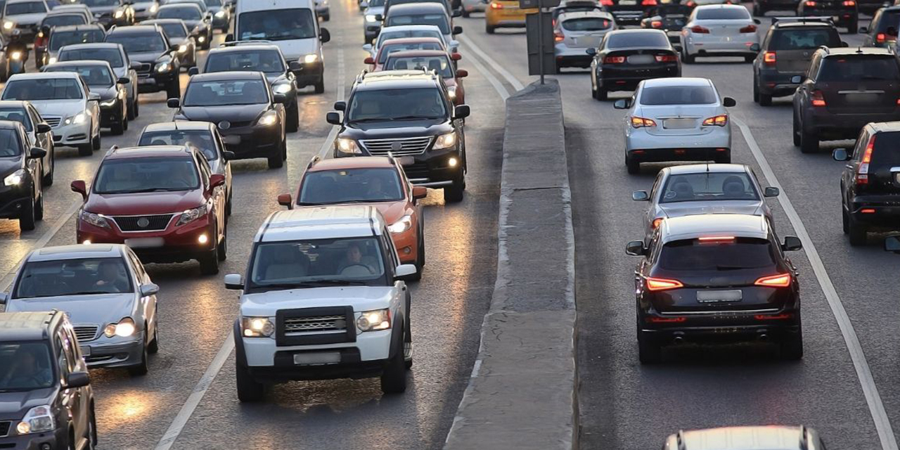 Sürücülere müjde: O zorunlu şart kalkıyor!