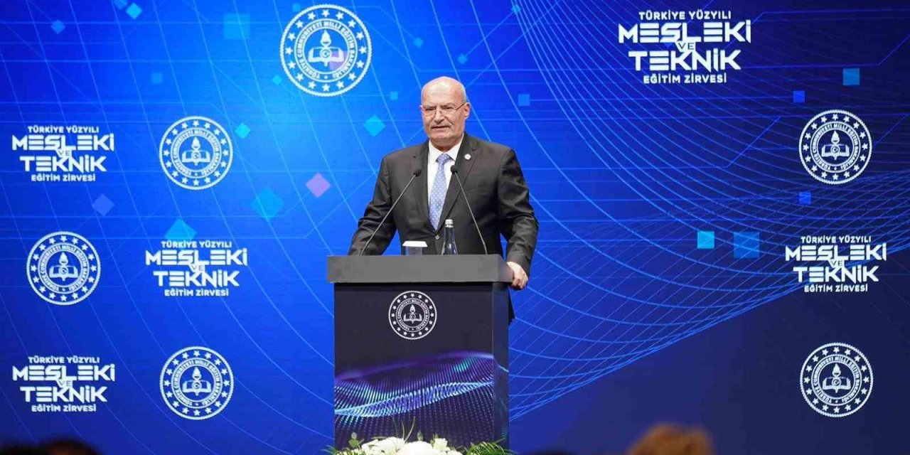 ATO Başkanı Baran: "Dönüşümün kazananı nitelikli insan kaynağı yetiştiren ülkeler olacak"