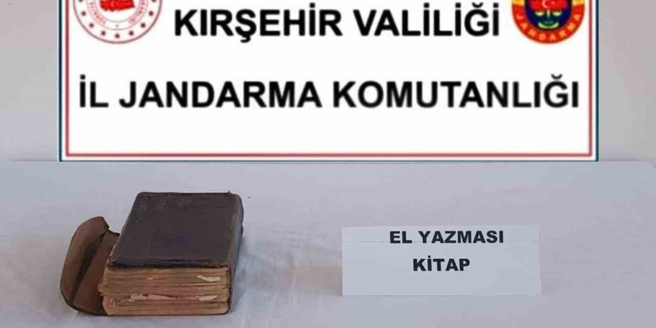Kırşehir’de el yazması Kur’an ele geçirildi