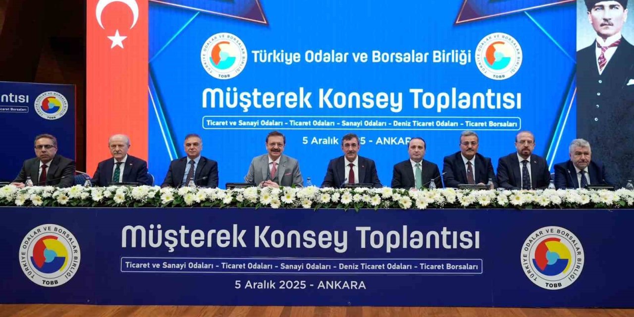 TOBB Başkanı Hisarcıklıoğlu: "İş dünyası olarak her şartta üretmeye, istihdam sağlamaya, ihracat yapmaya kararlıyız"