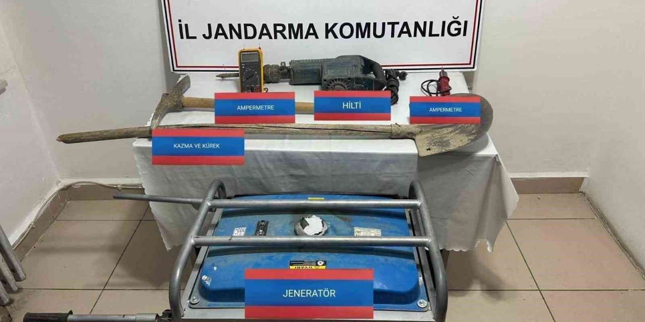 Yozgat’ta kaçak kazı yaparken suçüstü yakalandı