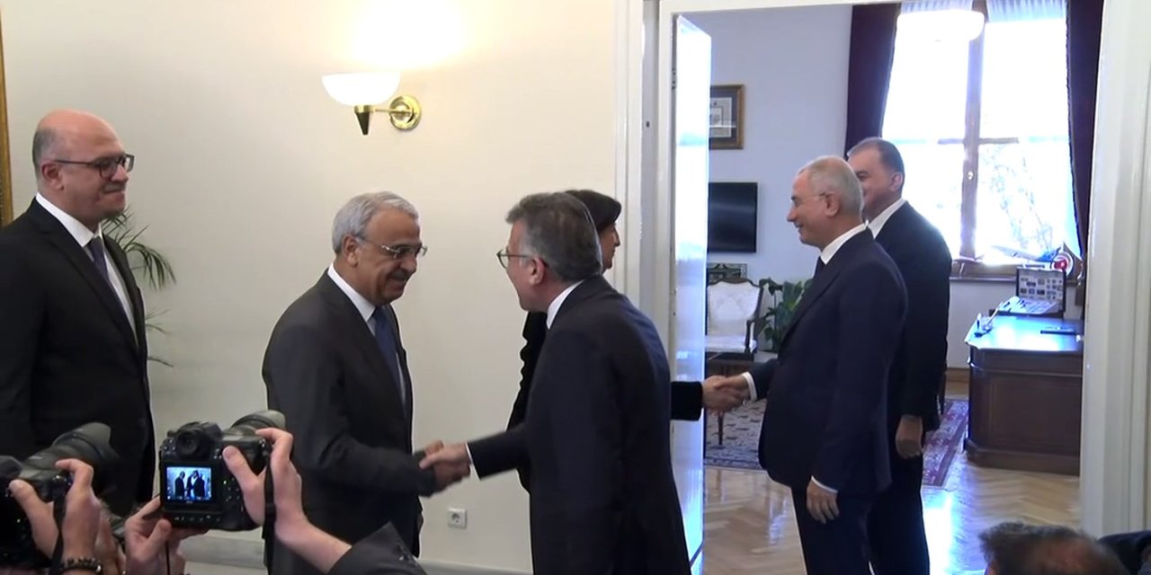 DEM Parti AK Parti’yi ziyaret etti