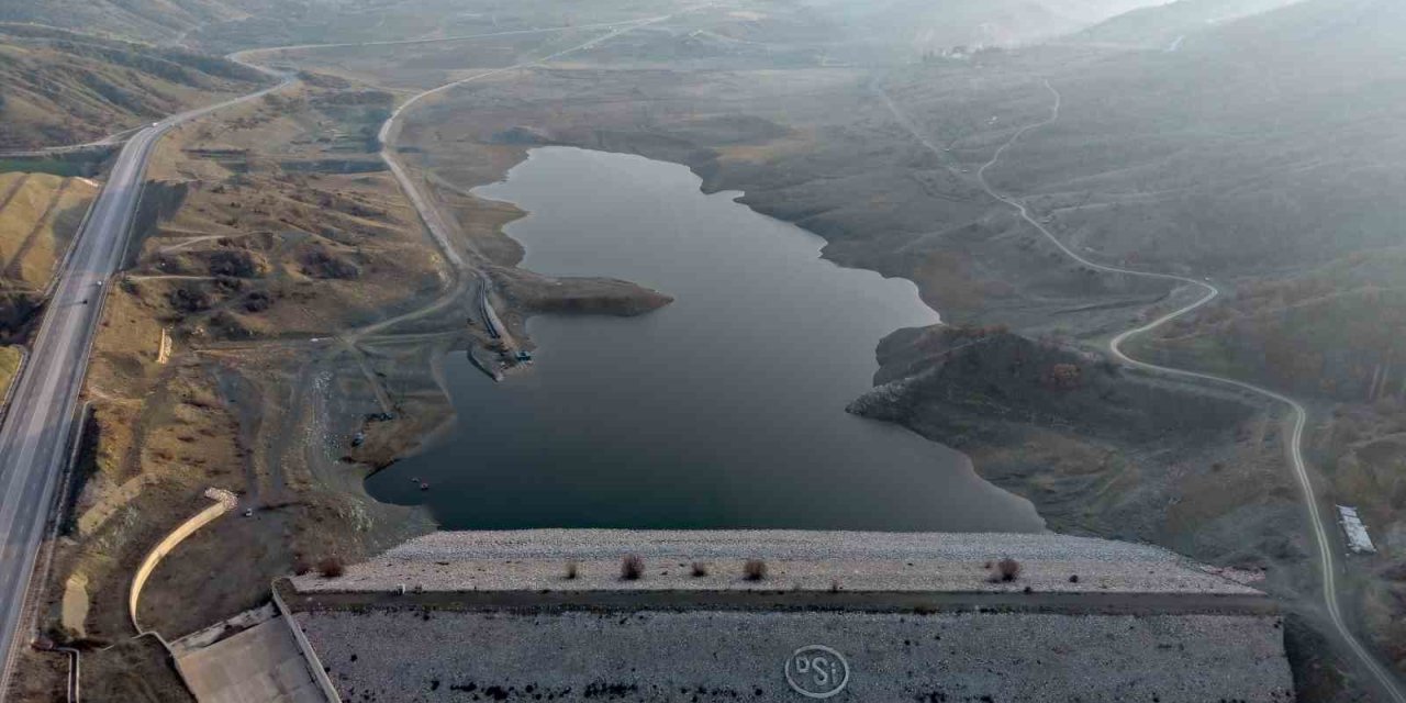 Çorum’da iki baraj kuruma noktasına geldi: Belediyeden tasarruf çağrısı