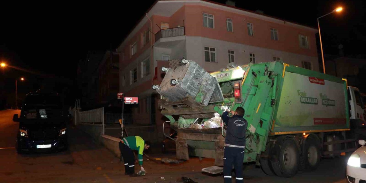 Keçiören Belediyesi temizlik çalışmalarını aksatmadan sürdürüyor