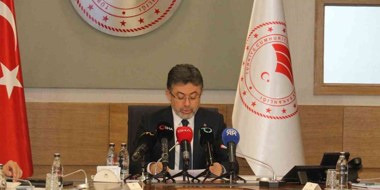 Bakan Yumaklı: "Dileğimiz Su Kanunu’nun 2026 yılı içerisinde TBMM’de yasalaşması ve yürürlüğe girmesi"