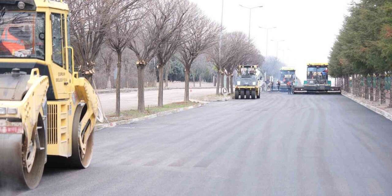 Çorum OSB’ye bin 700 ton asfalt serildi