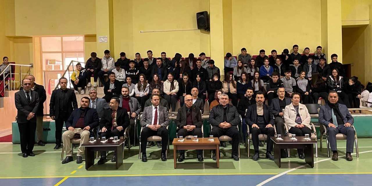 Cumhuriyet Lisesi’nde manevi program