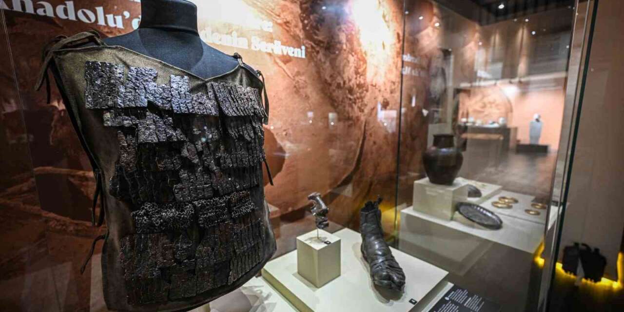 Bakan Ersoy: "2025 yılında toplam 180 kültür varlığının ülkemize iadesi sağlandı"