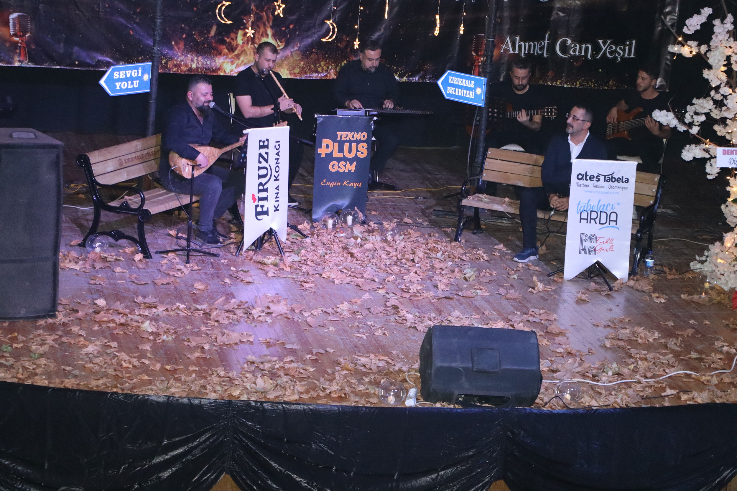 Belediyeden şiir dinletisi