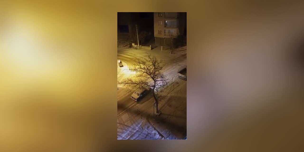 Polatlı’da kar yağışı yolları buz pistine çevirdi