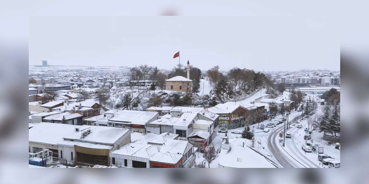 Kırşehir’de kar yağışı sonrası görsel şölen