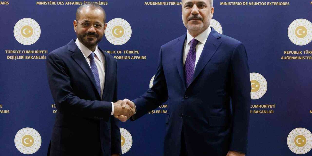 Dışişleri Bakanı Fidan, Umman Sultanlığı Dışişleri Bakanı Al Busaidi ile araya geldi