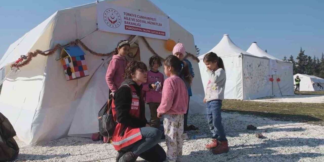 Psikososyal Destek Ekipleri vatandaşın yanında