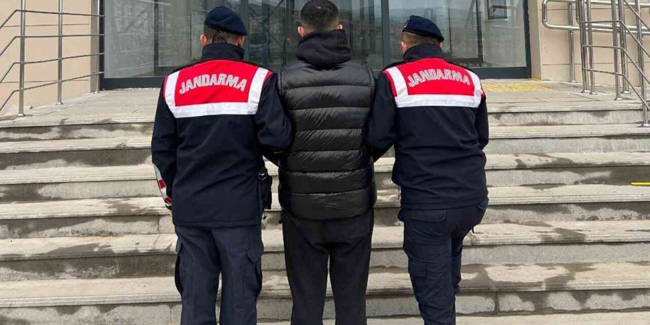 Kırıkkale'de dolandırıcıyı jandarma yakaladı!