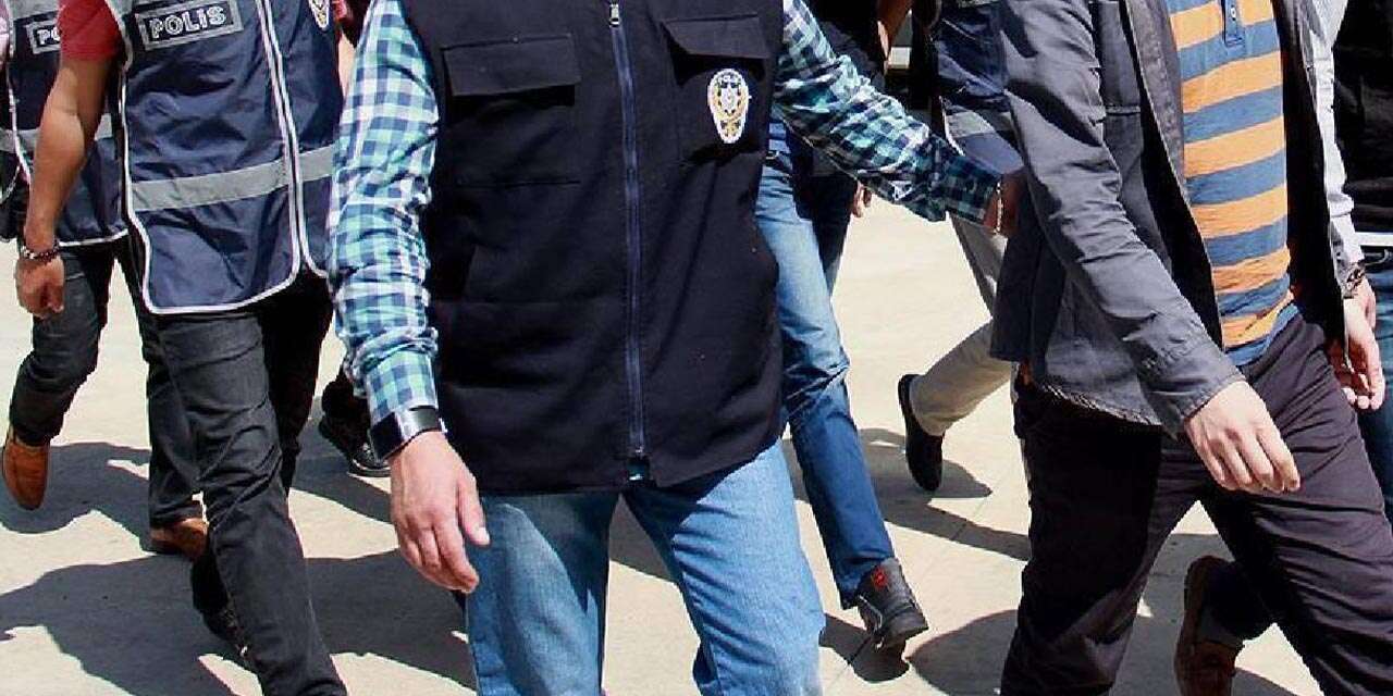 FETÖ soruşturmasında 12 şüpheli gözaltına alındı