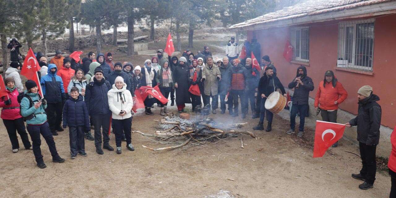 BOZDAK’tan Dinek Dağı’nda davullu zurnalı kutlama