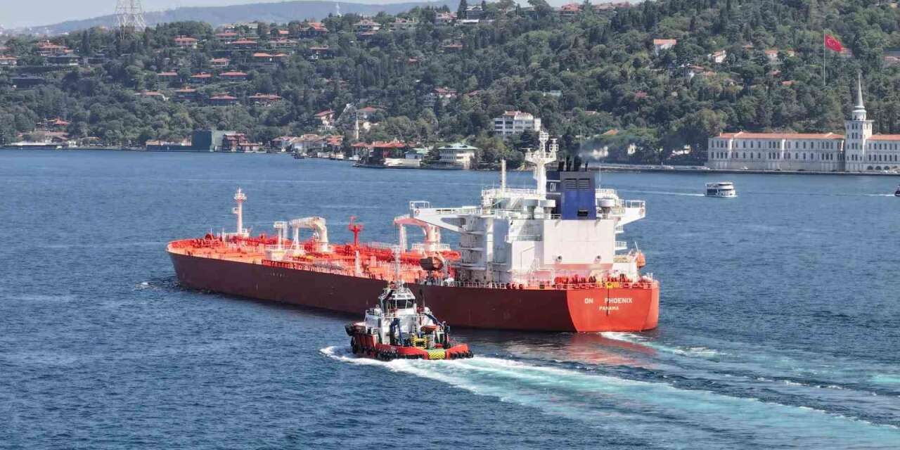 Uraloğlu: "Kıyı Emniyeti ekipleri 2025 yılında 199 can kurtarma operasyonu ile 631 kişiyi kurtardı"