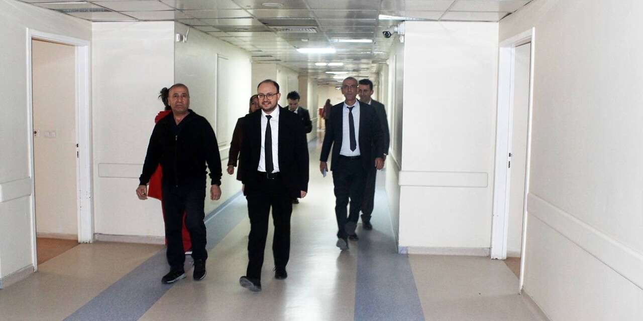 Başhekim Varol’dan hastalara geçmiş olsun ziyareti