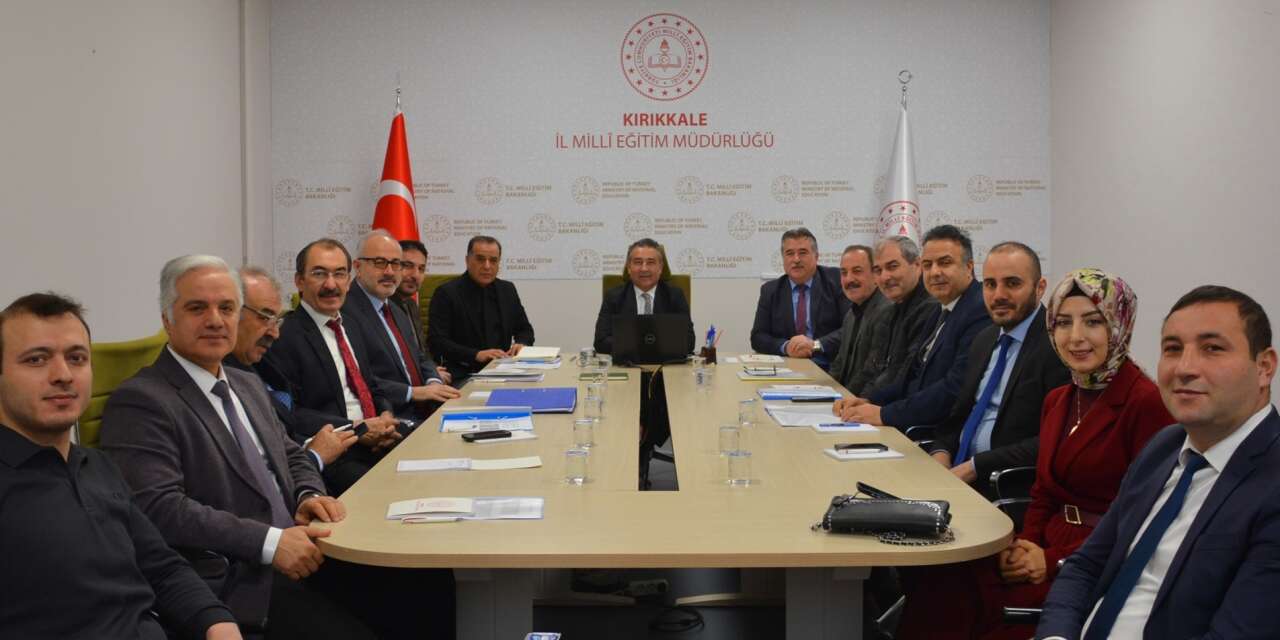 İmam hatip okullarının yöneticileriyle toplantı düzenlendi