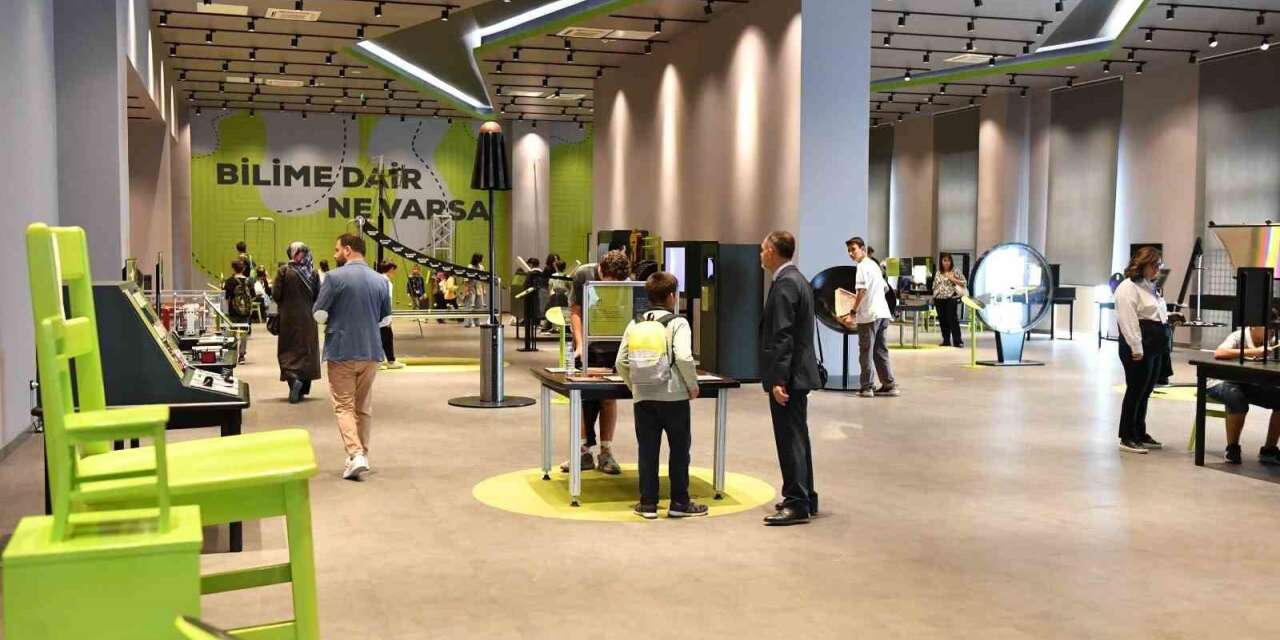 Alev Alatlı Bilim Merkezi’nde sömestir yoğunluğu