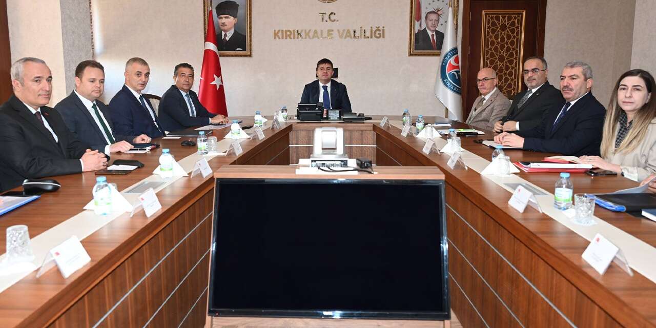 Vali Sarıibrahim, İl Müdürleri ile görüştü