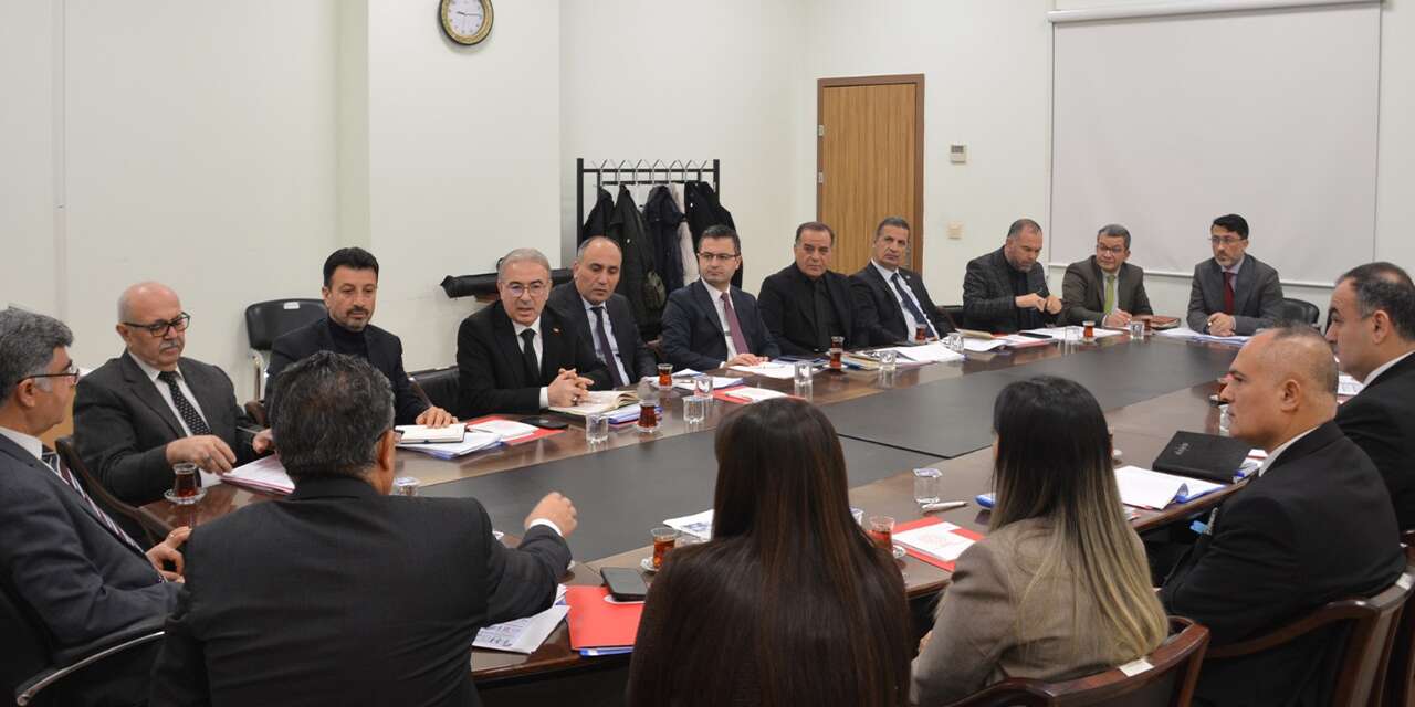 Taşımalı eğitim için projeler görüşüldü