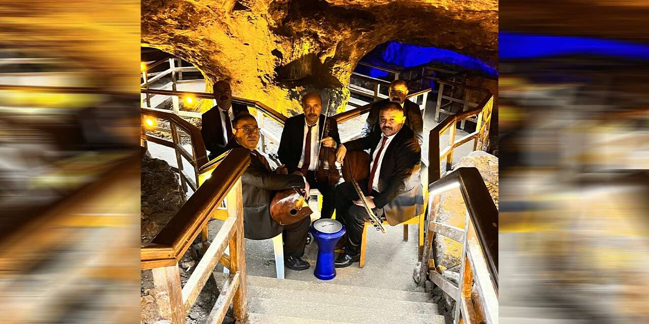 Sulu Mağara türkü sesleriyle yankılandı