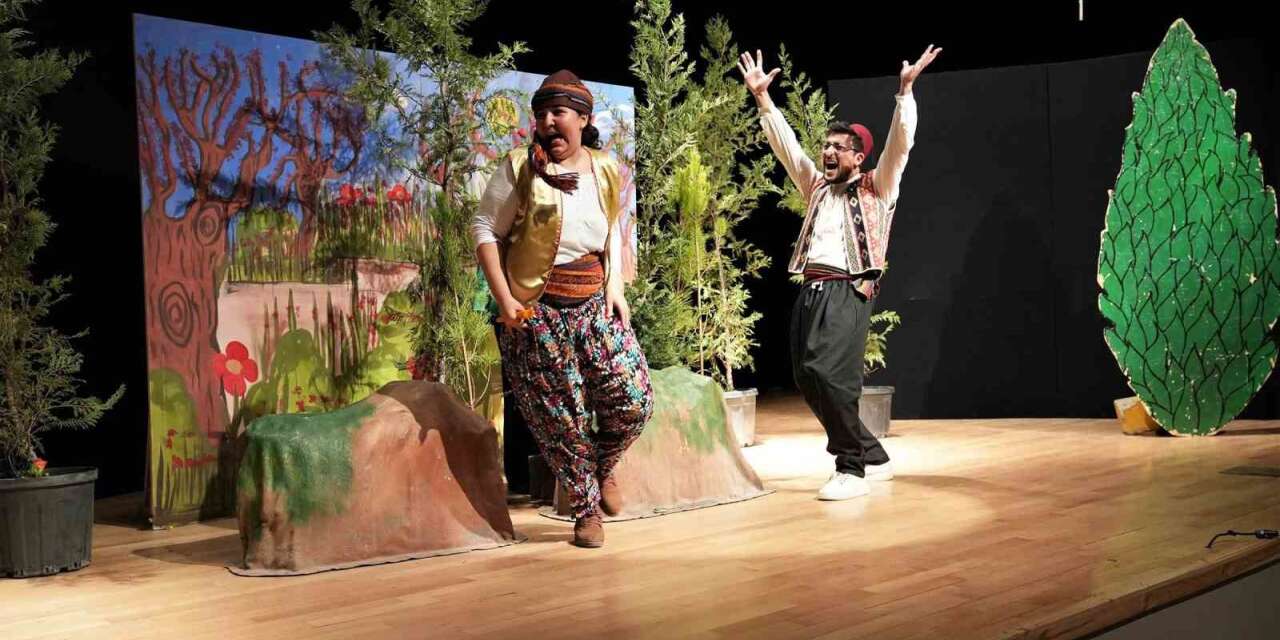 Keçiören Belediyesi’nden ücretsiz tiyatro hizmeti