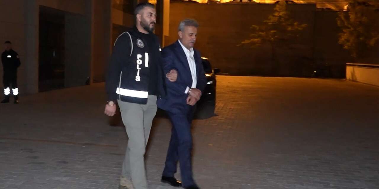 Ahmet Sungur ve tutuklu 5 kişinin ilk mahkemesi başlıyor