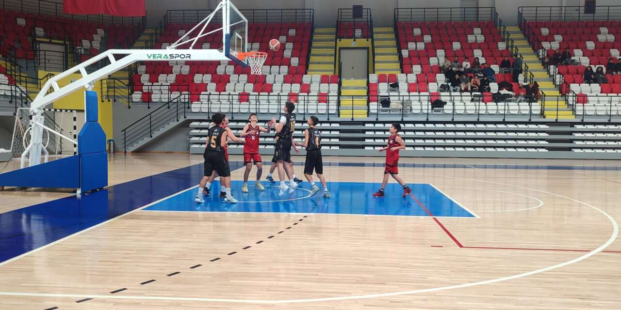 Kırıkkale’de U16 erkekler basketbol heyecanı başladı