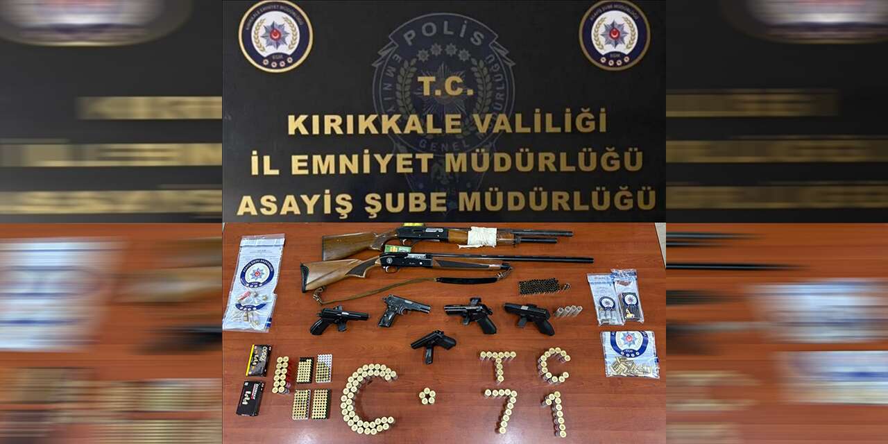 Ahılı’da asker eğlencesinde cephanelik çıktı! Savaşa mı gidecektiniz?