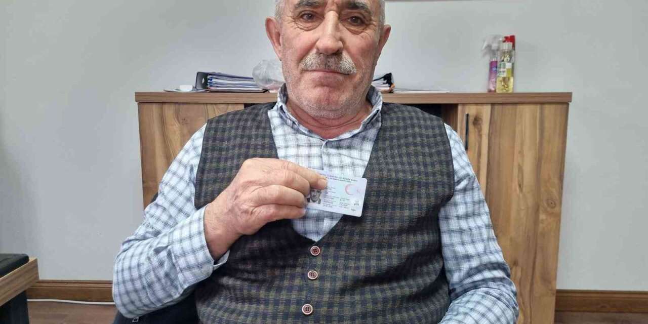 Bu mahtara herkes ‘abi’ demek zorunda kalıyor