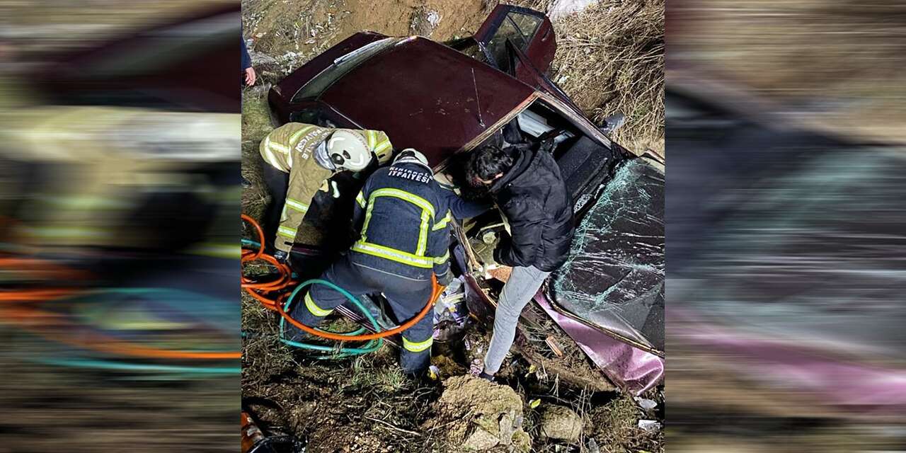 Kırıkkale'de otomobil şarampole devrildi