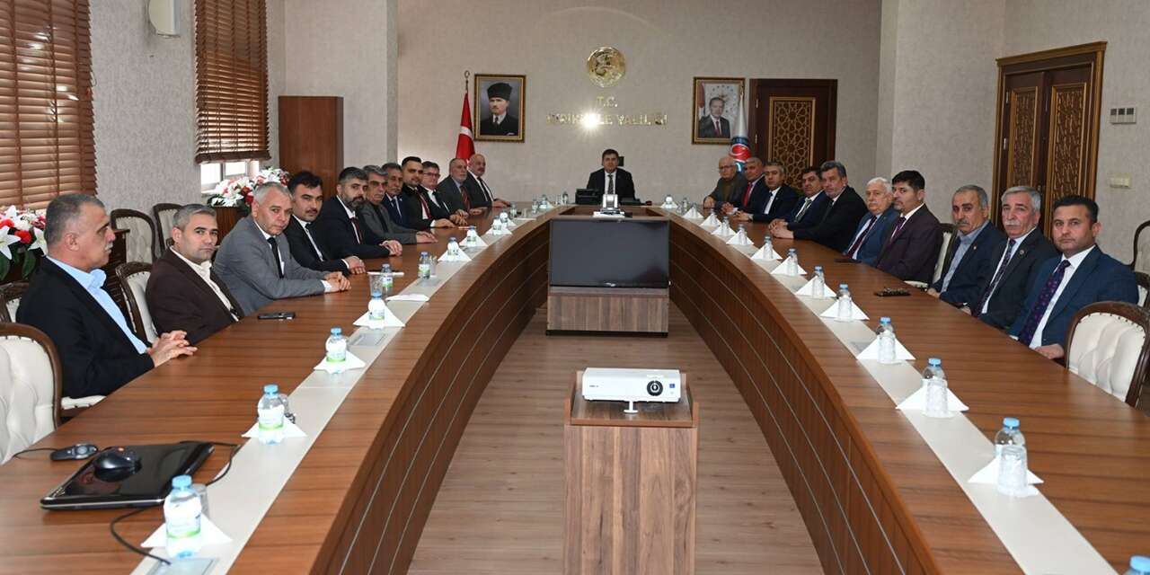 Vali Sarıibrahim, İl Genel Meclisi Üyelerini ağırladı