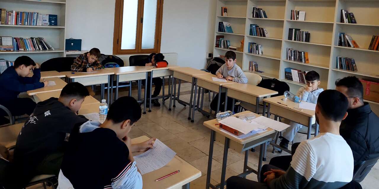 Gençler değerleriyle yetişiyor