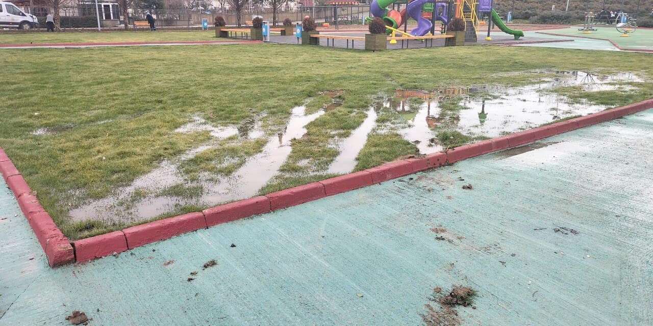 Belediyeden parklara zarar verenlere uyarı!