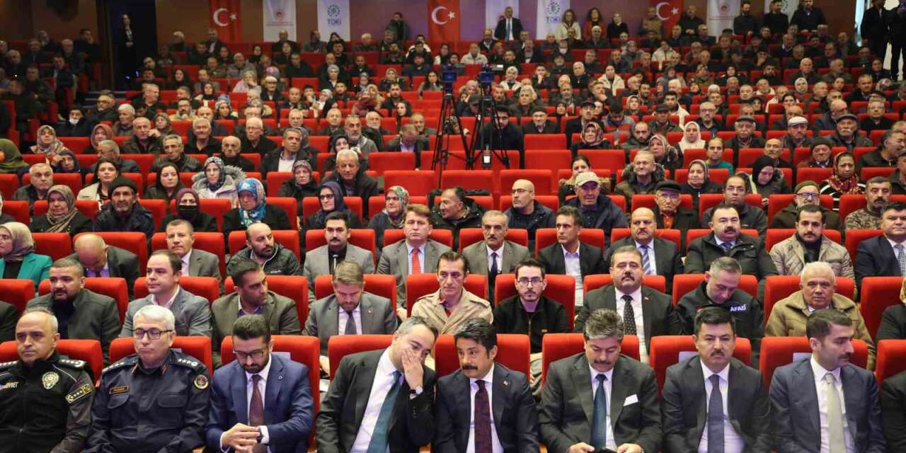 Kırşehir’de bin 633 konut için kura çekimi yapıldı