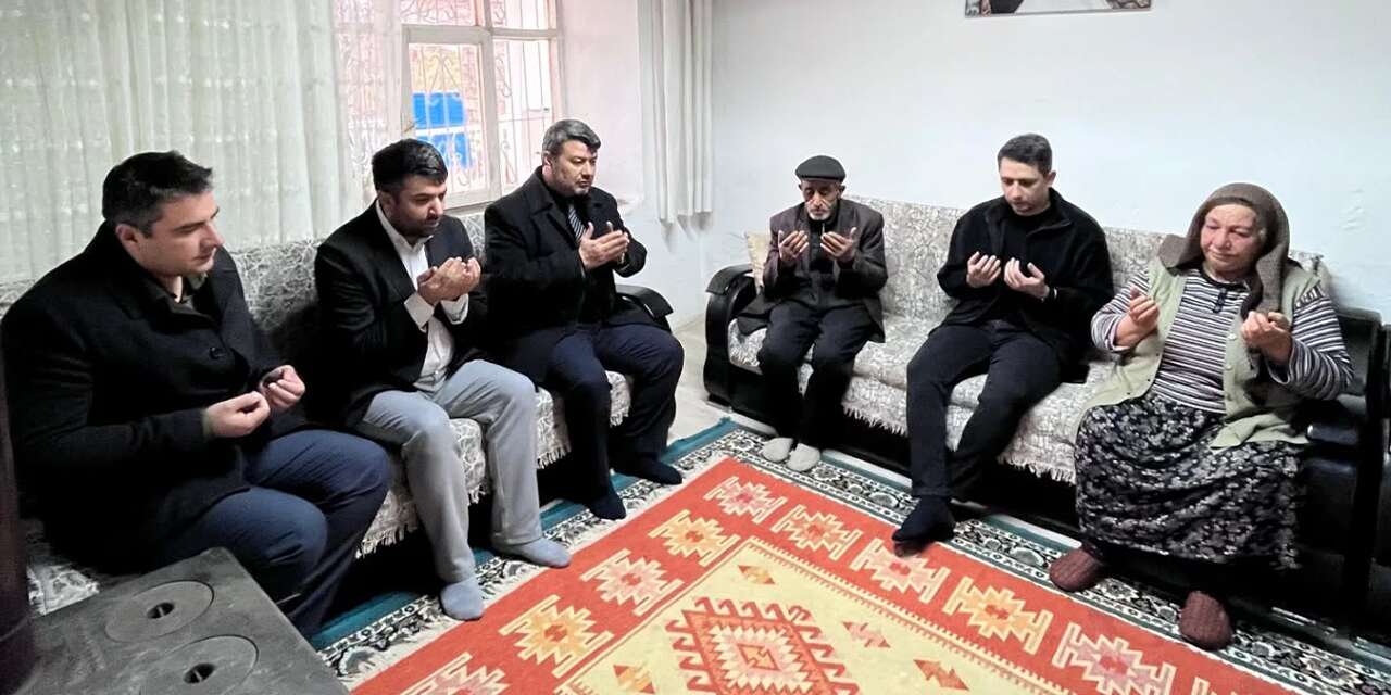 Keskin’de deprem şehitleri dualarla anıldı