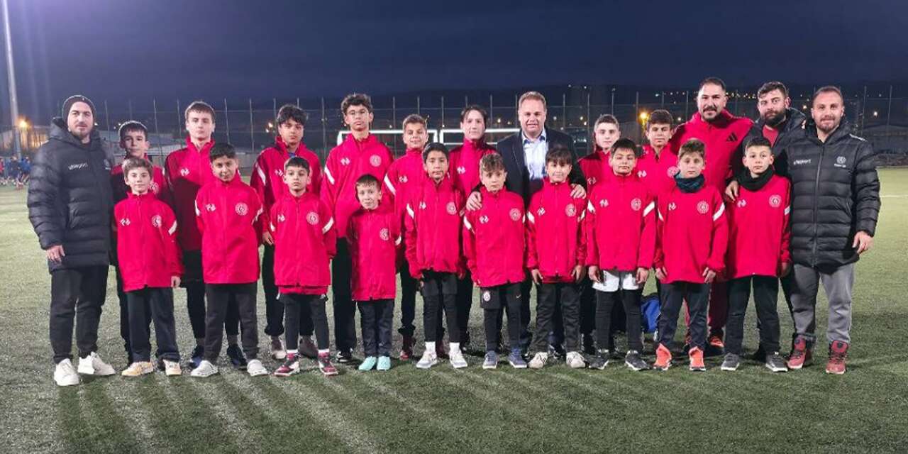 Geleceğin futbolcuları burada yetişiyor