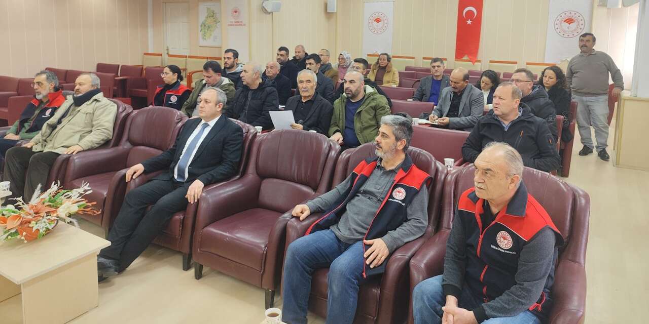 Zirai ilaç bayilerine reçete eğitimi: Aman bu risklere dikkat!