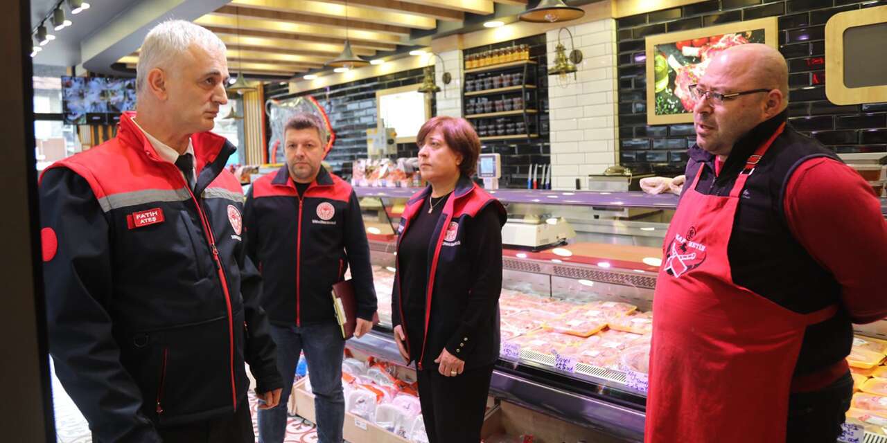 Sağlıksız gıdalar didik didik inceleniyor!