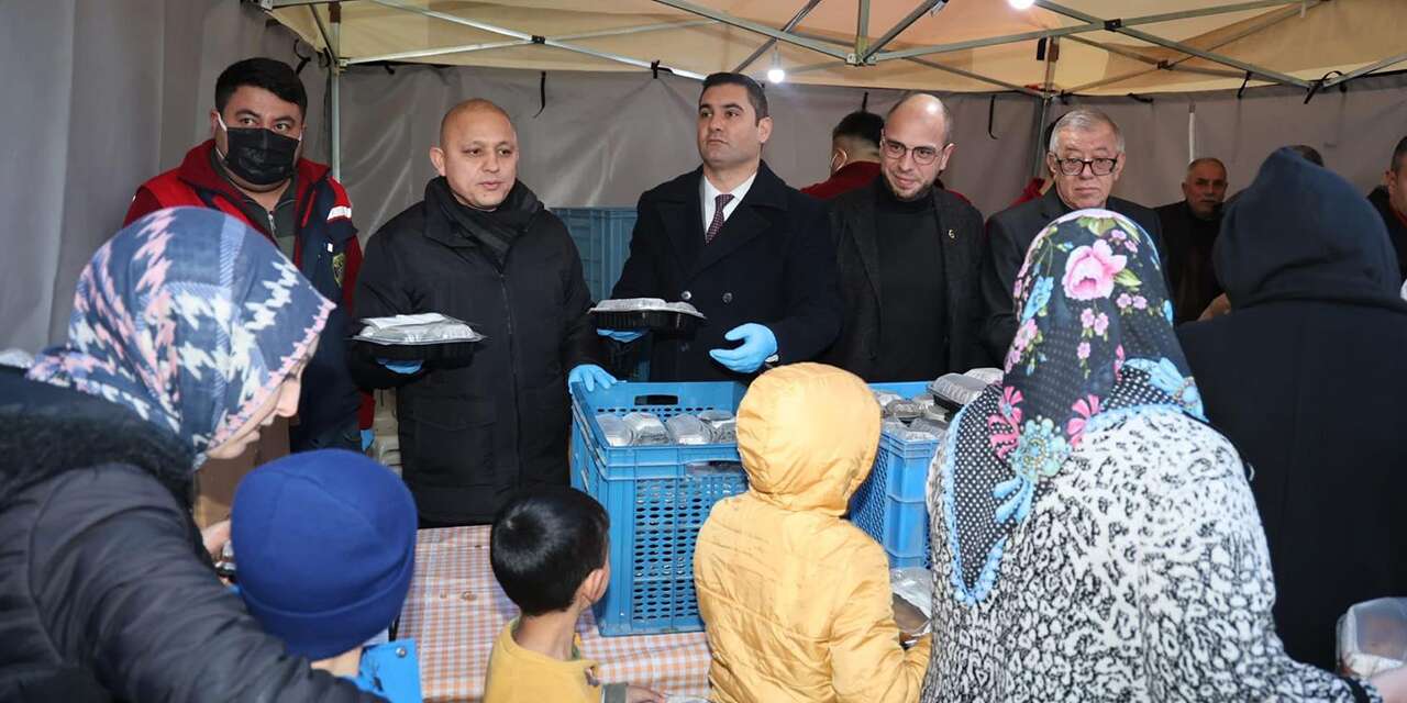 Kırıkkale Belediyesi’nin iftar sofrası bu yıl Kızılkanat teras katında