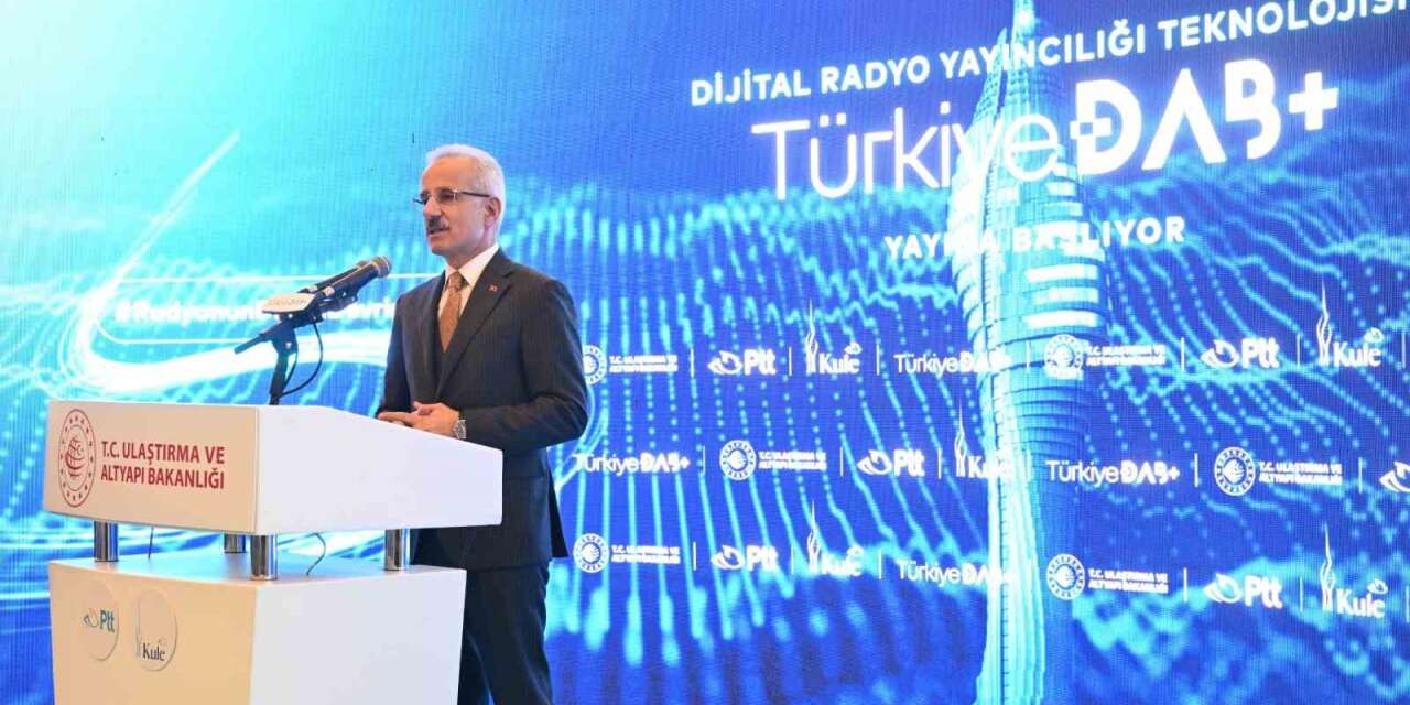 Bakan Uraloğlu: "DAB+ ile İstanbul’a 448 yeni radyo frekansı kazandırdık"