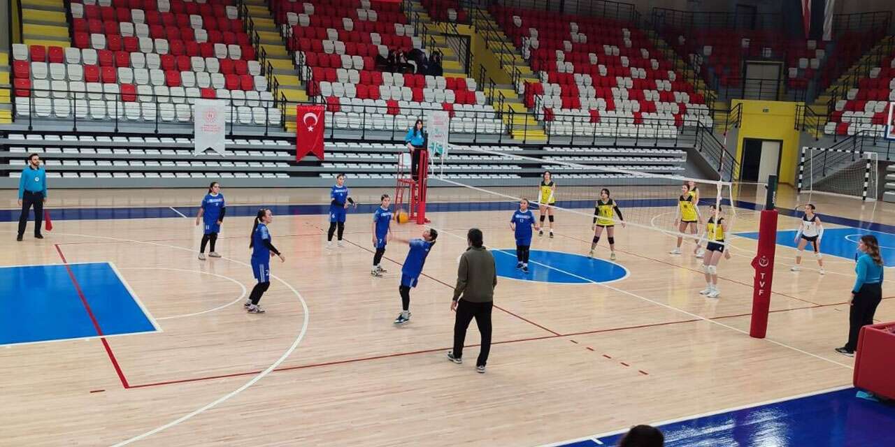 Filenin yıldızları şampiyonluk için yarıştı